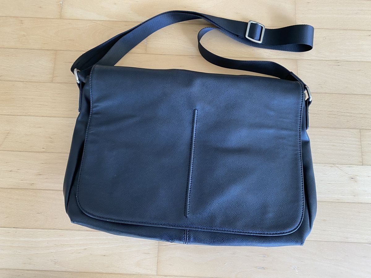 Borse: Briefcase / Briefträger / Umhängetasche – Usato da Buchrain venduto da Booster10