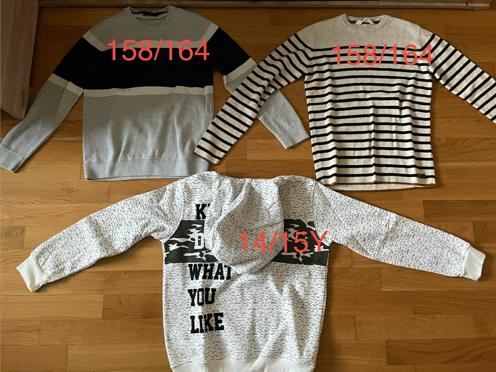 H&M Kleiderpakete & -sets: Lot des blouse 9 pc et deux pull – Gebraucht aus Fribourg von mal_8zjh 2