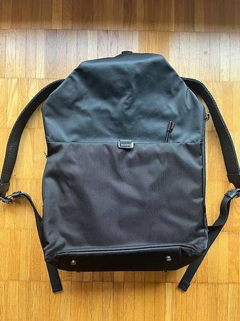 Thule Spira 15 Liter schwarz Laptop Rucksack / Laptoptasche