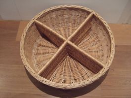 grosser Weidekorb, geflochten, 4 Unterteilungen, 71 cm