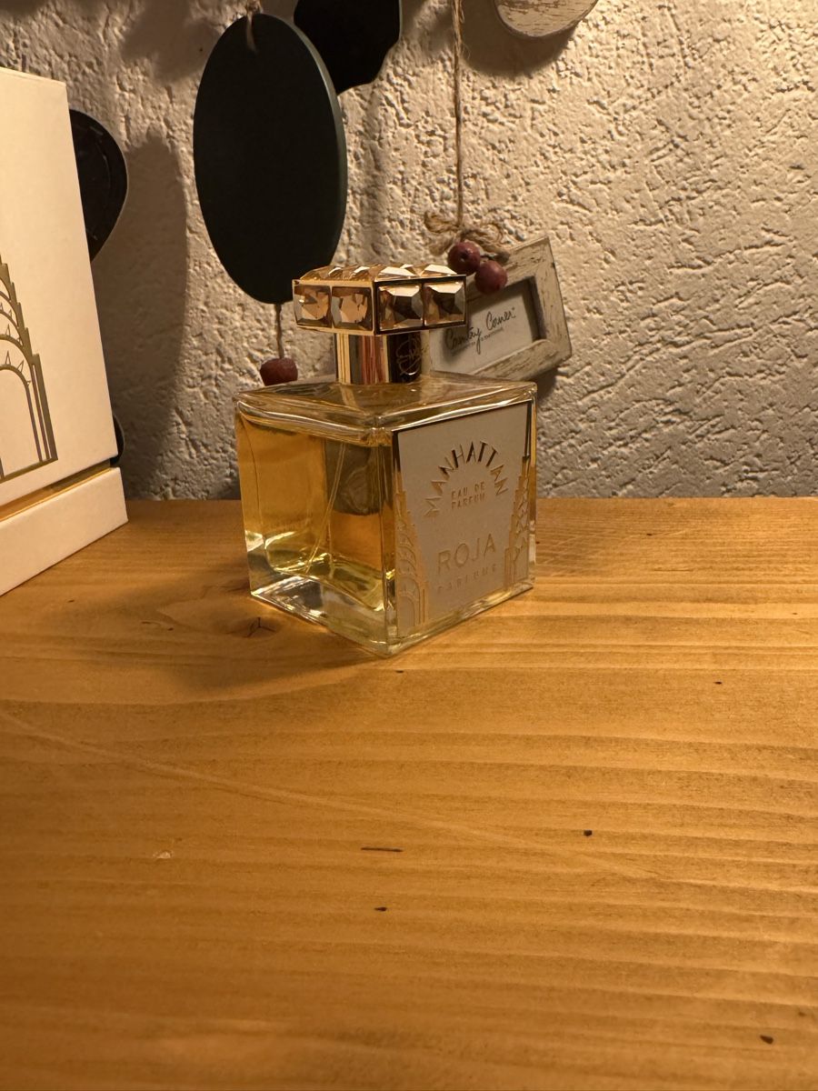 Roja Profumi & Eau de Toilette: Roja Manhattan – Nuovo (secondo la descrizione) da Crans-Montana venduto da ale_p8cr 1