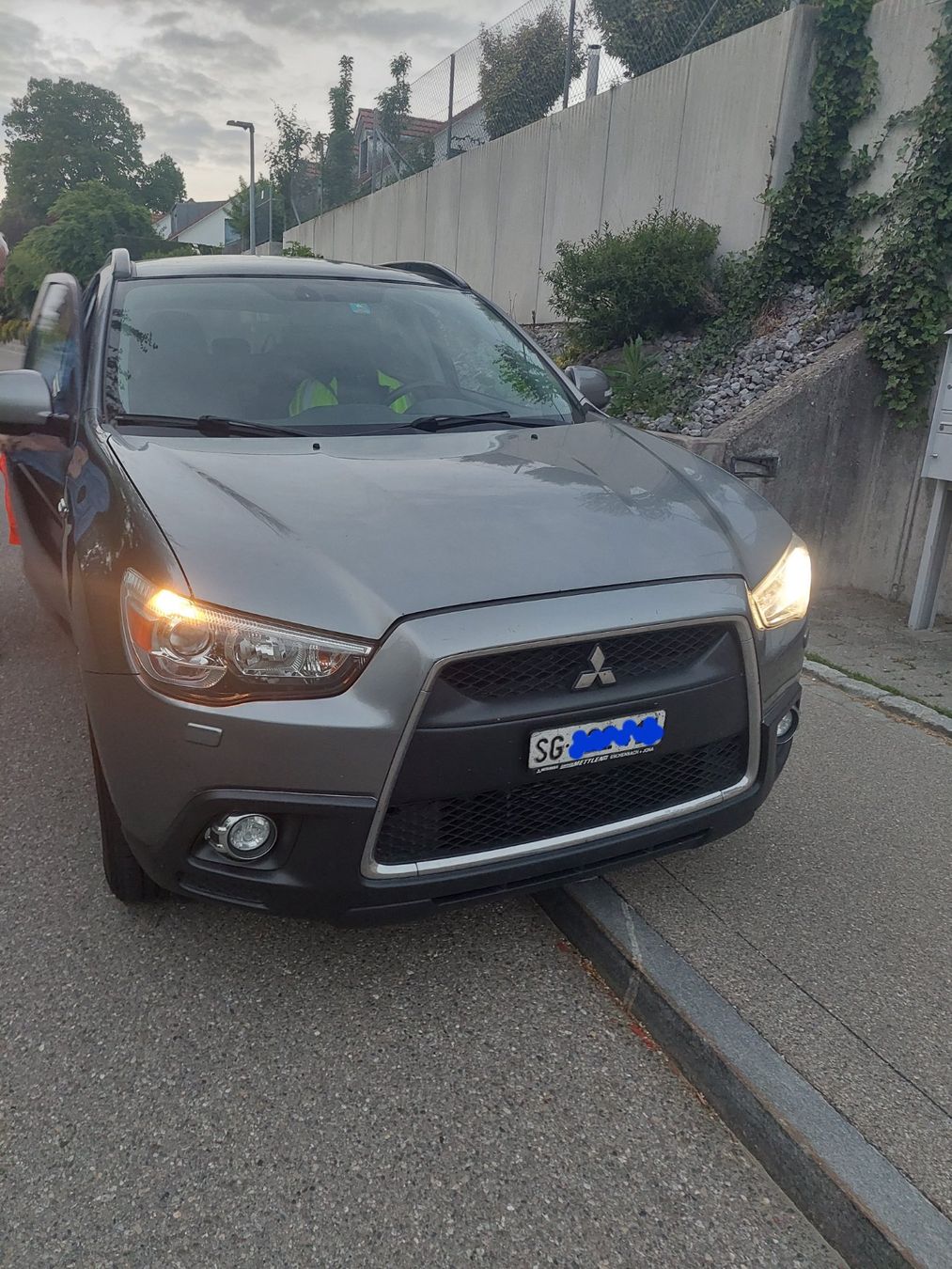 Mitsubishi Automobili: Mitsubishi ASX 1.8 Diesel – Usato da Wetzikon ZH venduto da dgv_7x2x