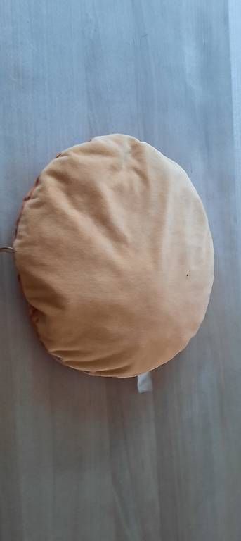 Kissen: Pizza-Kissen – Gebraucht aus Wädenswil von H2H_Secondhandshop 1
