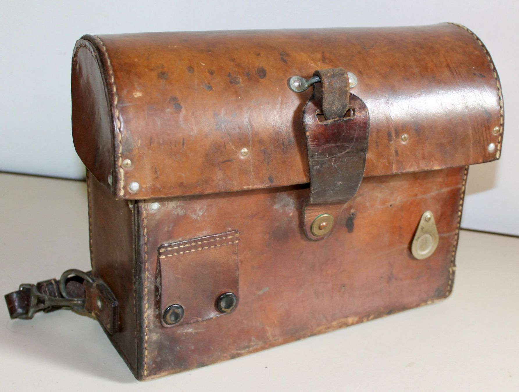 Telefone: Feld-Telefon 41 mit Ledertasche – Gebraucht aus Kirchlindach von hekilida 4