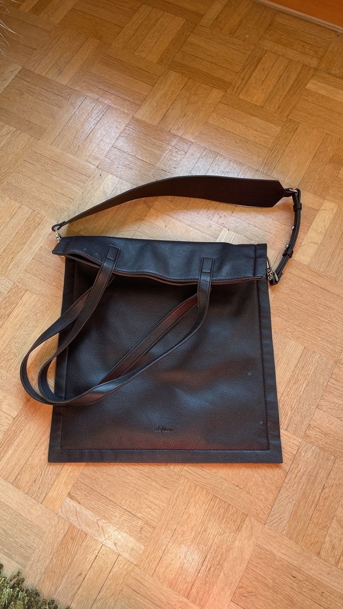 S.Oliver Borse da donna: Schwarze S.Oliver Tasche – Usato da Gebertingen venduto da AP2323