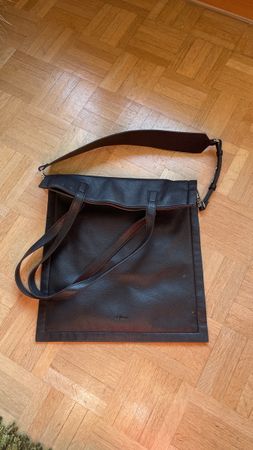 Schwarze S.Oliver Tasche