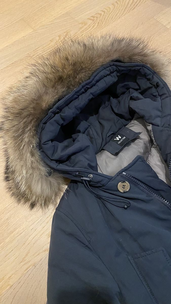 Giacche: Winterjacke Blau mit Kunstfell – Usato da Glattpark (Opfikon) venduto da anywaya23 6