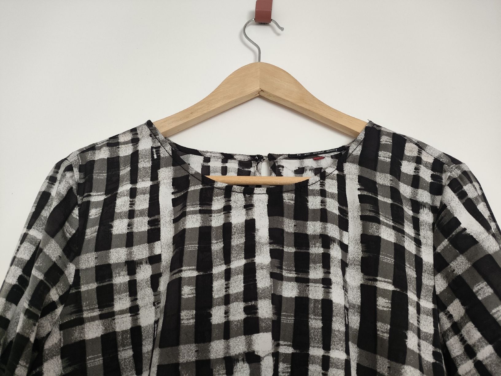 S.Oliver Camicette: Bluse schwarz grau 36 leicht – Usato da Neuhausen venduto da JessIst 1