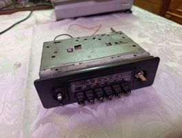 Vintage Autoradio Oldtimer mechanisch Tastenradio ungetestet