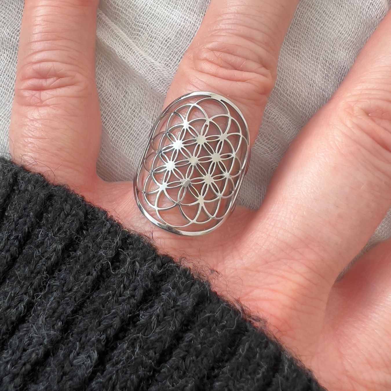 Anelli: Bague en acier inox Fleur de vie – Nuovo (secondo la descrizione) da Pully venduto da sunaddict 4