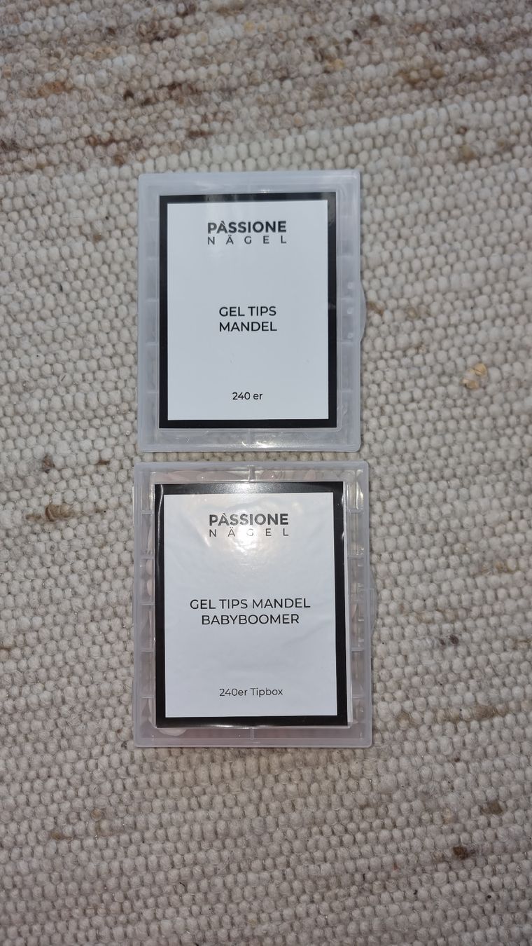 Ongles artificiels: Nailart Gel Tips Tipbox – D'occasion à Chur par laramente