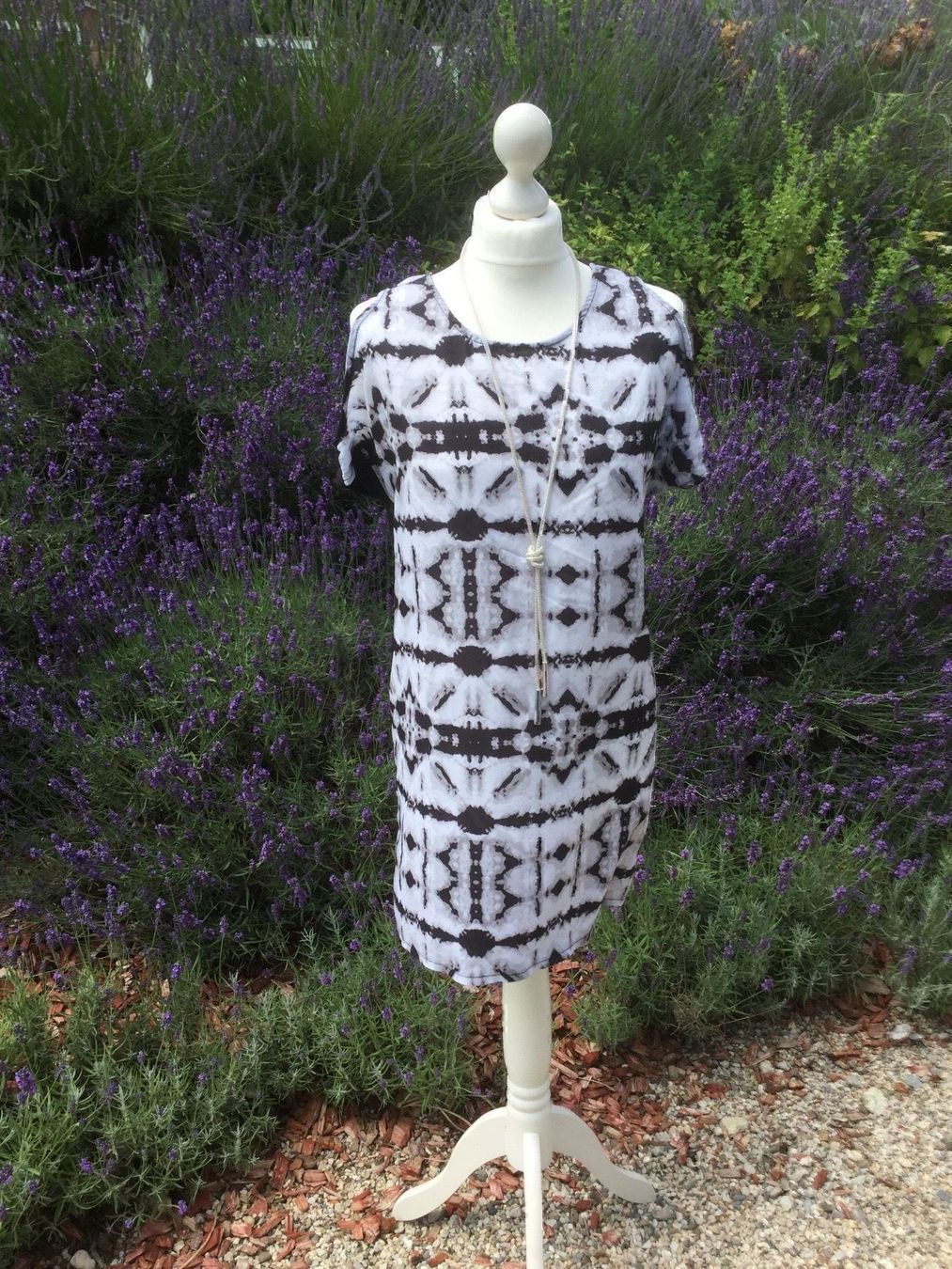 H&M Vestiti: Robe noire à motifs gris H&M, taille S – Nuovo (secondo la descrizione) da Agiez venduto da chouchanelle 5