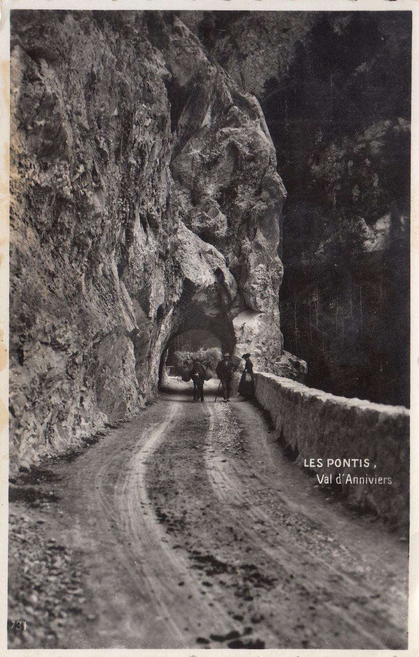 Cartoline postali: Les Pontis 1951 – Usato da Bürglen TG venduto da StampGraf