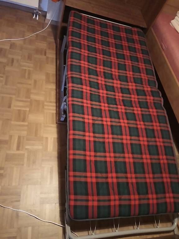Betten: Verstaubares Bett – Gebraucht aus Gränichen von Bubui 3