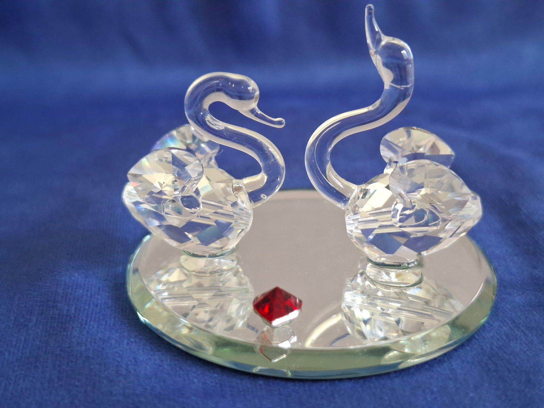 Statuette: Kristall Schwan Set – Usato da Sempach Station venduto da Pirindy8 1