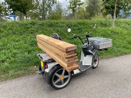 Holzbretter ca. 3 cm dick, 19 cm breit, 2 m lang.