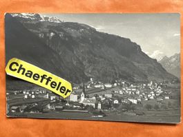 Alte Ansichtskarte: Linthal mit Braunwald, um 1950er-Jahre
