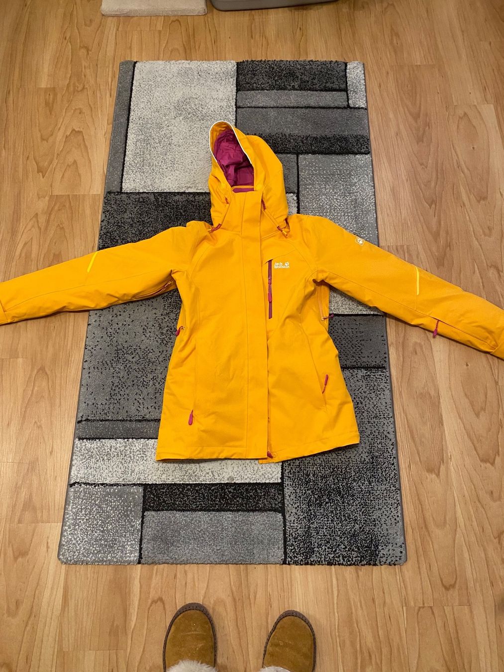 Jack Wolfskin Jacken: Skijacke Jack Wolfskin Damen – Gebraucht aus Matten b.Interlaken von steffi020