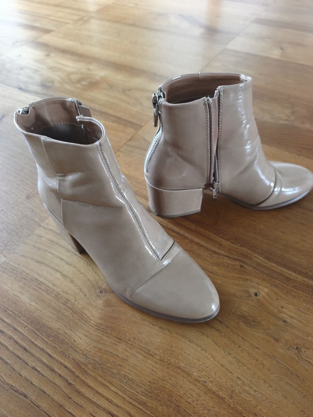 Only Damenschuhe: Stiefeletten, Lackoptik, beige, GR 37  – Neu (gemäss Beschreibung) aus Schaan von Sarahvo13 4