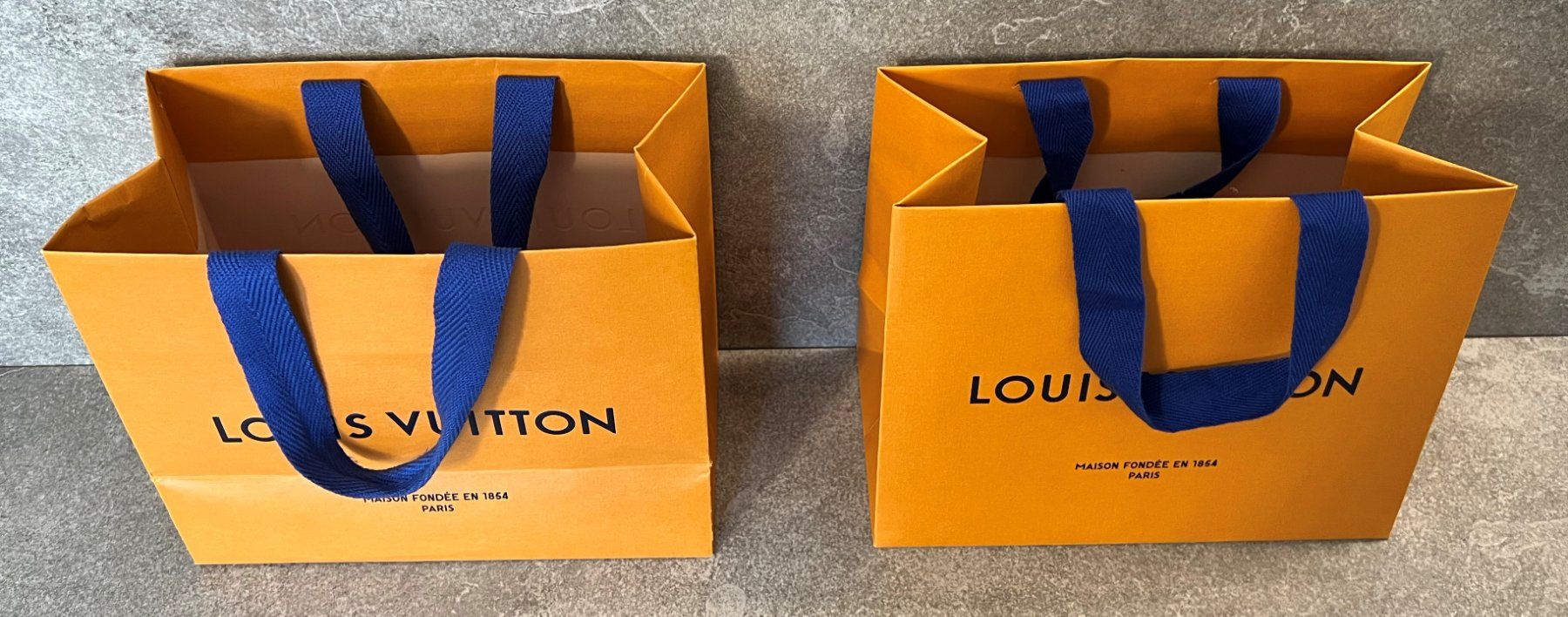 Louis Vuitton Borse: LOUIS VUITTON Taschen MINI im 2er Set ... – Nuovo e nell'imballaggio originale da Klosters venduto da ClodiKL 2