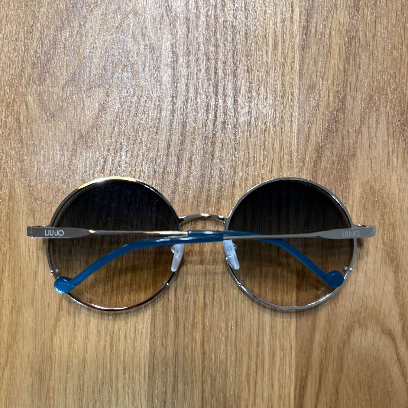 Liu Jo Occhiali & Lenti: Originale Liu Jo Sonnenbrille mit Blaustich – Nuovo (secondo la descrizione) da Birmensdorf ZH venduto da clotschi 3