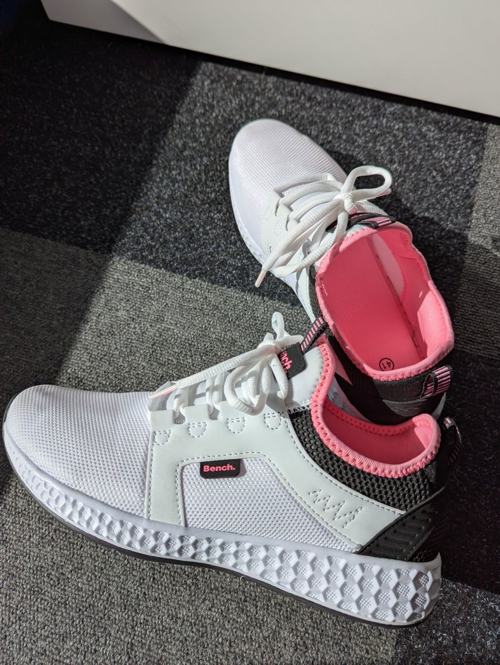 Bench Scarpe da donna: Bench. Sneakers Grösse 41 – Nuovo (secondo la descrizione) da Tägertschi venduto da Araschi 1