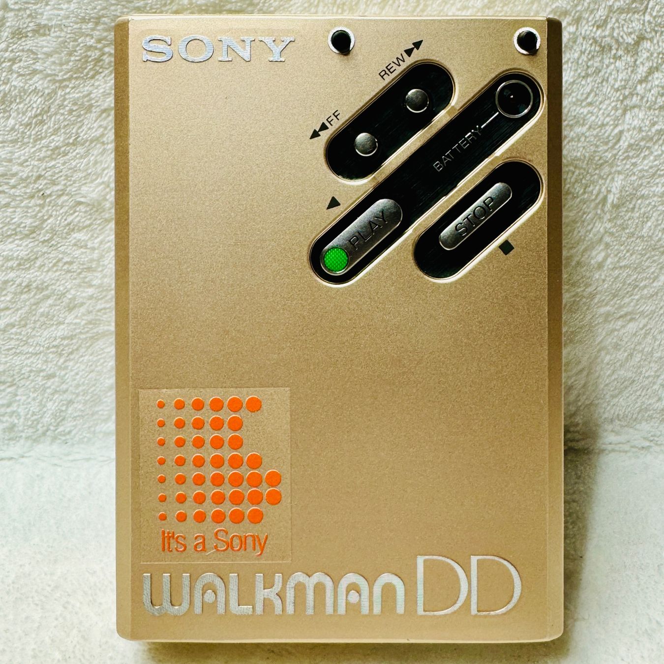 Sony Lettore multimediale portatile: Sony Walkman WM-DD gold #237 – Usato da Vorderthal venduto da WalkmanClinic
