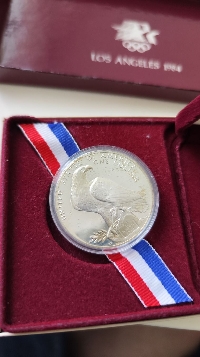 Tutti le monete: Silberdollar 1984 mit Etui – Usato da Zürich venduto da turbopuz 1