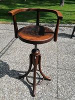 Chaise haute enfant de coiffeur Thonet édition 1890-1919.