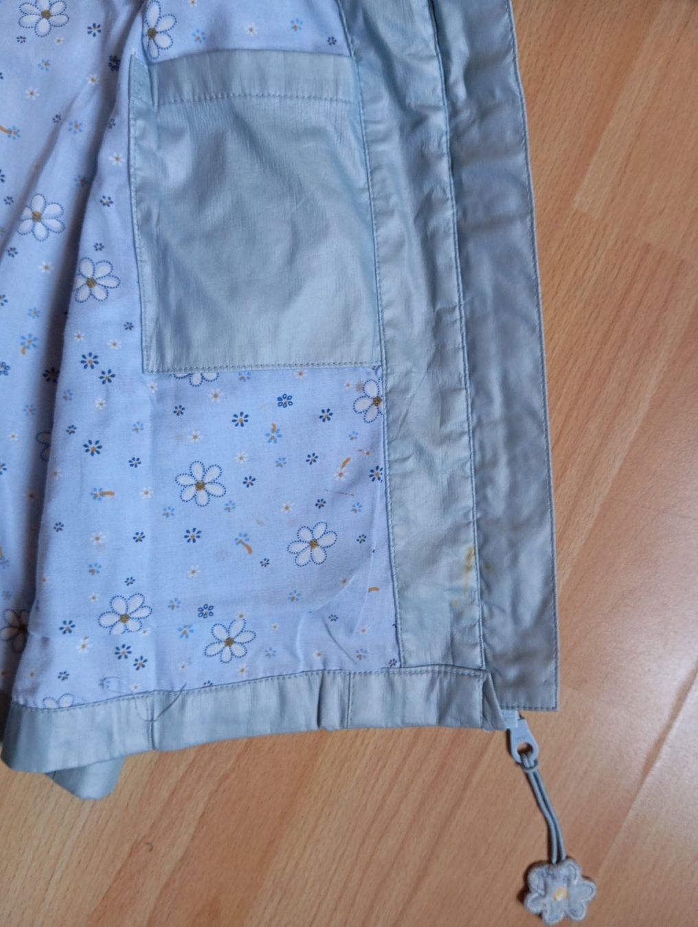 Giacche & Cappotti: süsser Wind- /Regenmantel mit Kapuze, hellblau Gr. 122 – Nuovo (secondo la descrizione) da Zeneggen venduto da shemesh_ 7