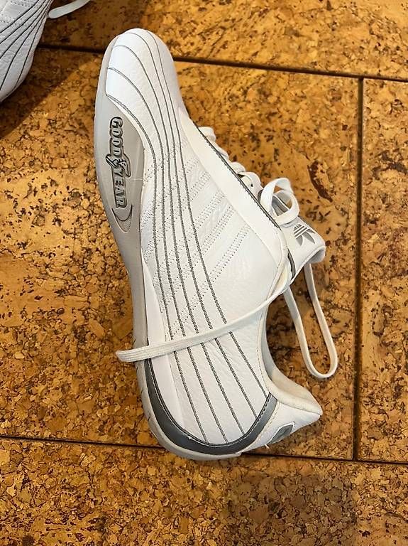 Scarpe da uomo: Adidas Goodyear Grösse 8 - 41 1/3 – Usato da Lommiswil venduto da jes_9j55 1