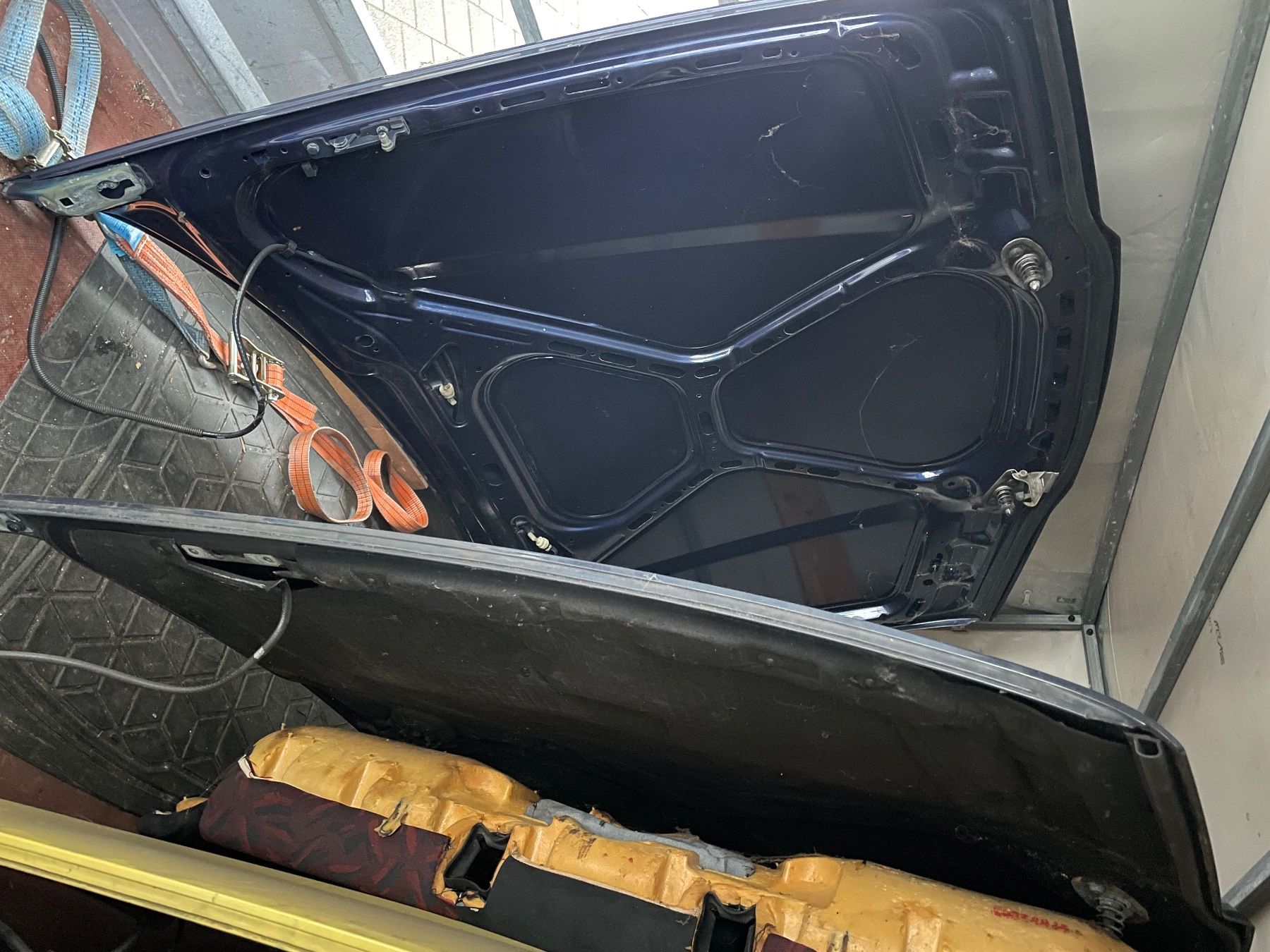 BMW Tutti pezzi di ricambio auto: BMW E36 Motorhaube, Limousine/Touring/Compact – Usato da Buchs AG venduto da twinturbo2 1