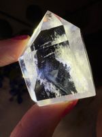 Natürlicher Blauer Nadelquarz