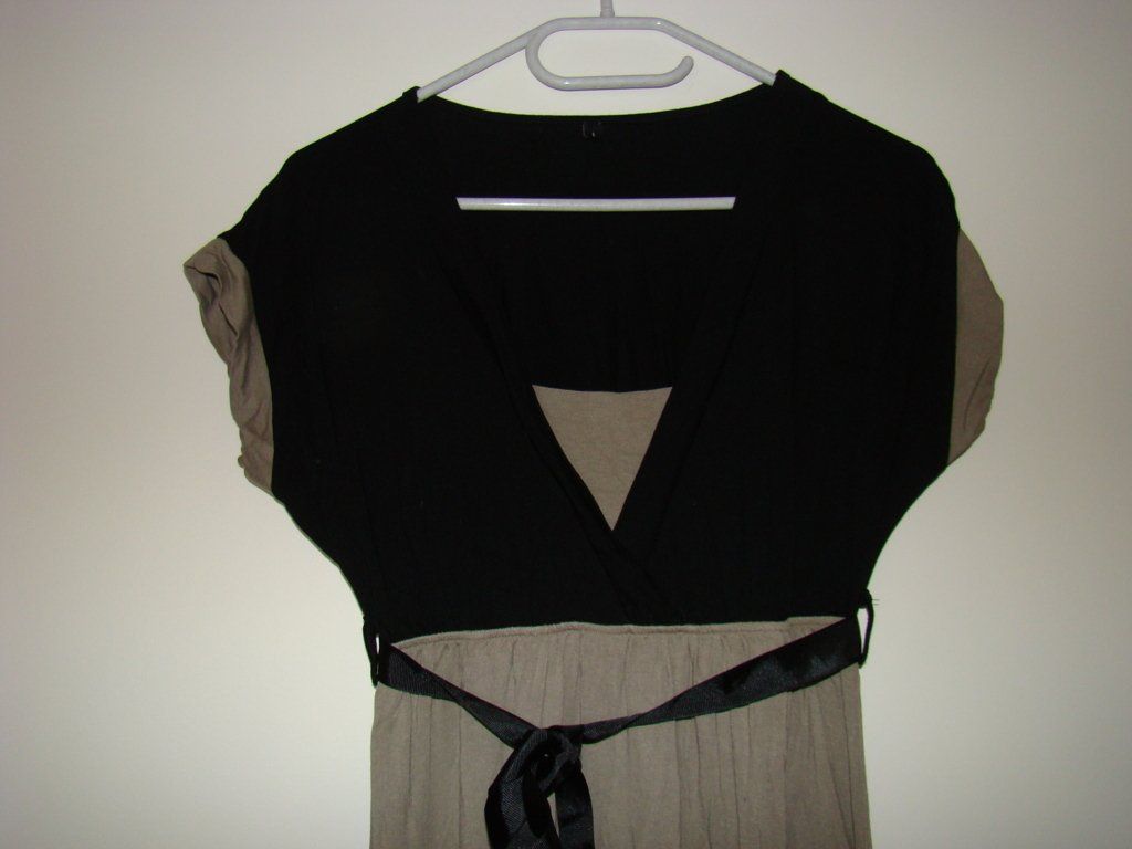 Vestiti: jolie robe – Nuovo e nell'imballaggio originale da Lussery-Villars venduto da pousinete02 3