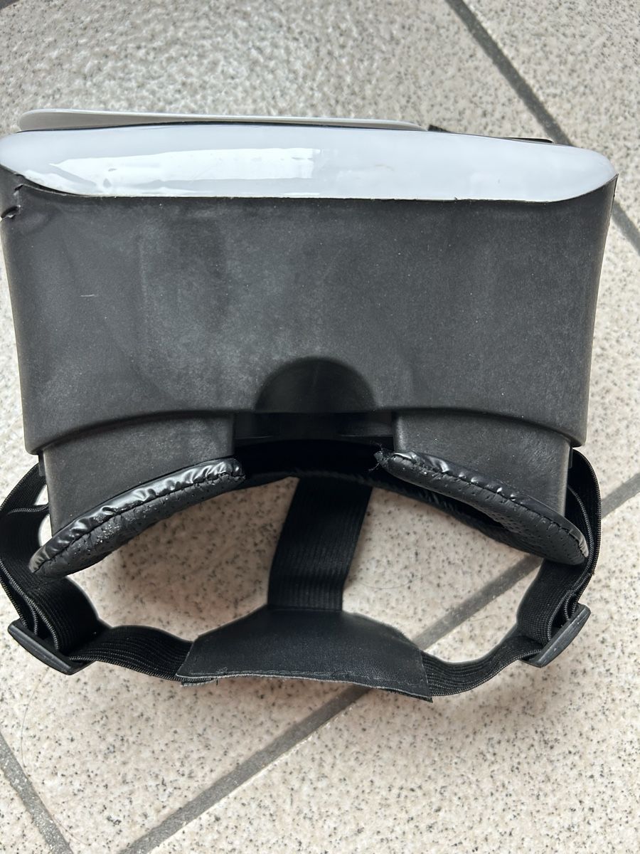 Casco VR: VR Glasses for Virtual Reality Experience – Usato da Genève venduto da Noemie.wrmsi 2