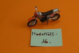 Modeltöff-16