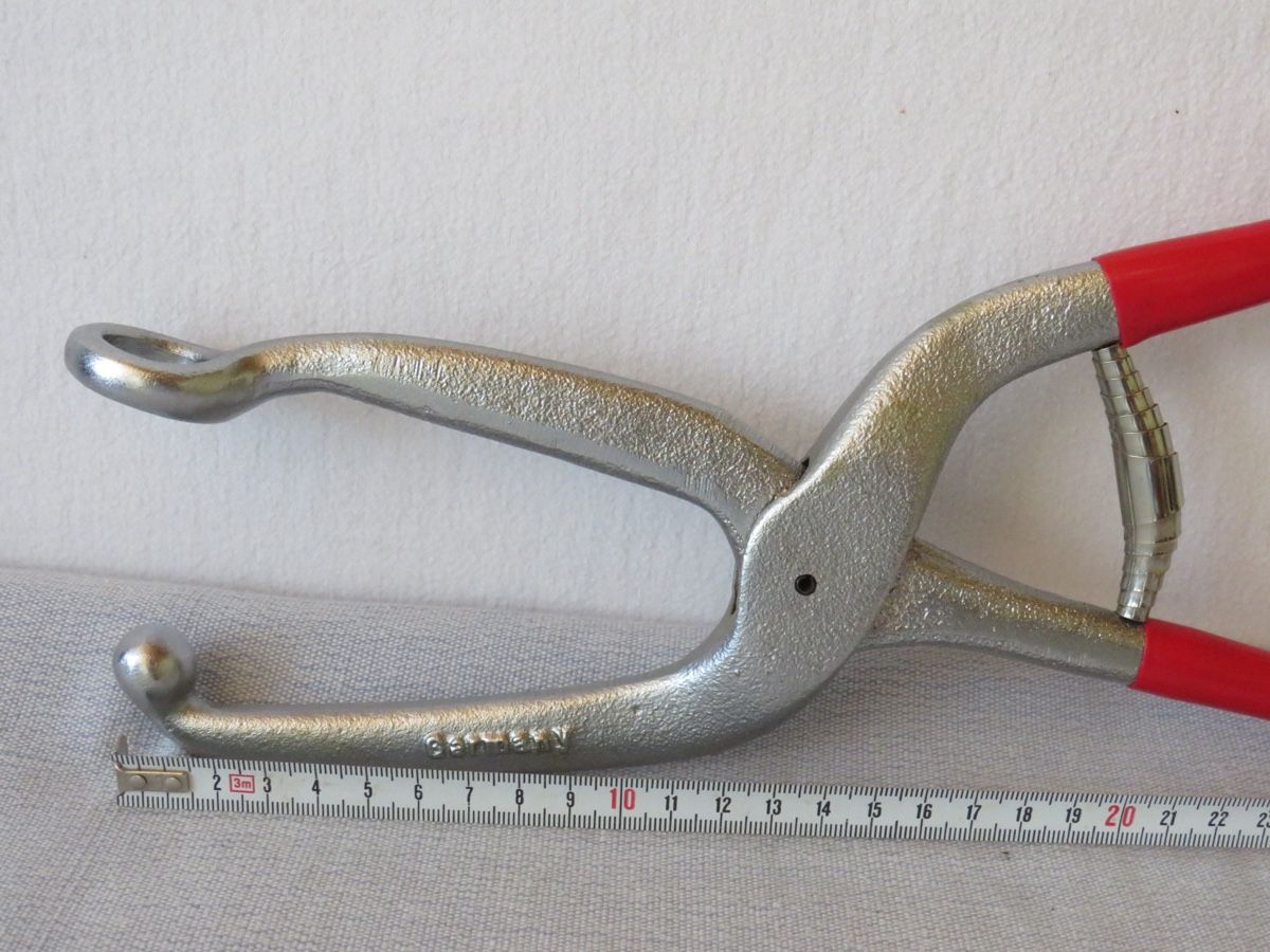 Tutti gli attrezzi: Pliers tool Germany red handles good condition – Usato da Elsau venduto da MANWITHVAN 2