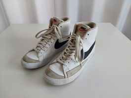 Nike Blazer Mid '77 Damenschuh , Grösse 38.5 , guter Zustand