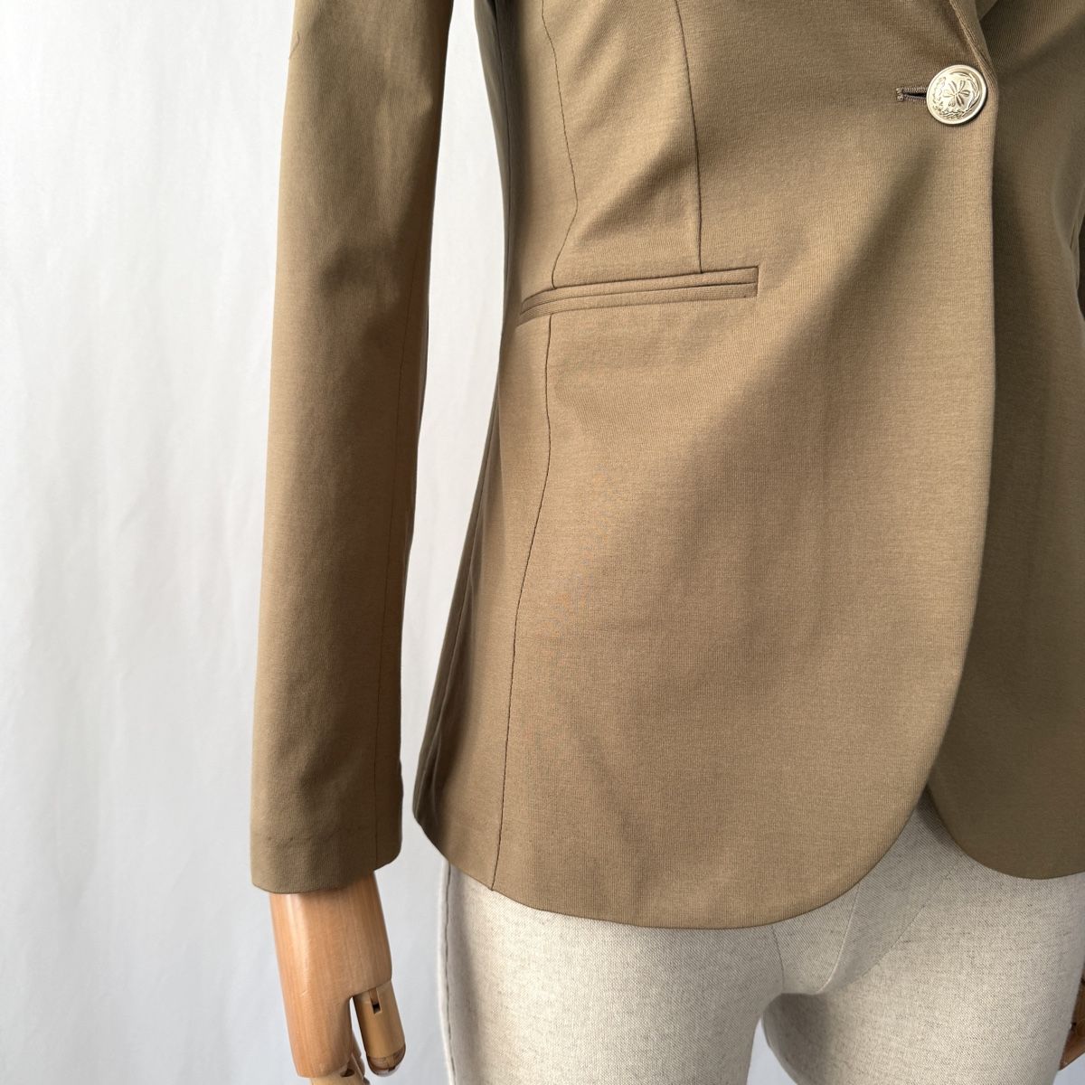 Circolo Giacche: CIRCOLO 1901 New Cotton Jacket – Nuovo (secondo la descrizione) da Emmen venduto da Colette-Juliette 3