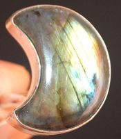 Ring L-4721 – Labradorit Halbmond – Verstellbar