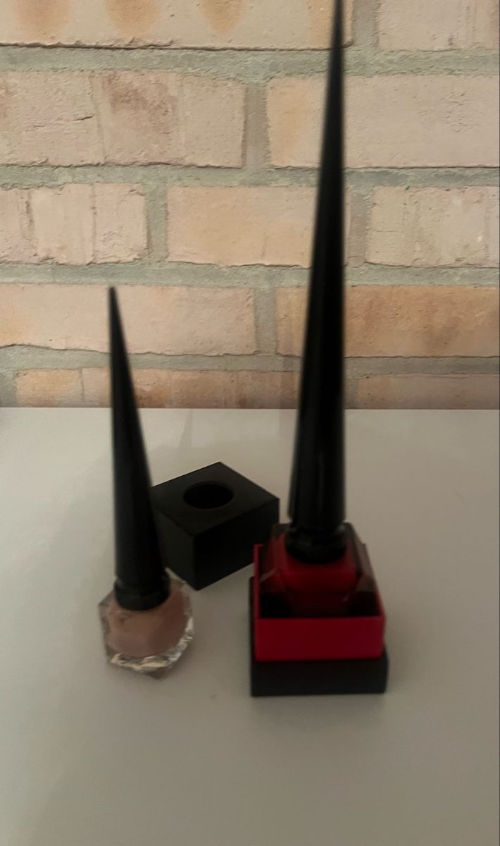 Christian Louboutin Smalto per unghie: Christian Louboutin 2 Nagellack – Nuovo (secondo la descrizione) da Zürich venduto da ReStyle. 7