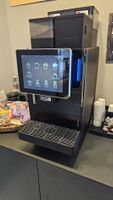 Franke A1000 Kaffeevollautomat + Milchkühler & Unterschrank