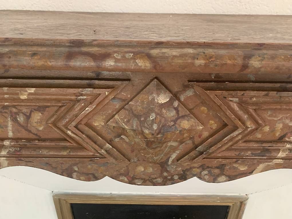 Camini: Antike Jugendstil Kaminumrandung Marmoroptik – Usato da Rothrist venduto da Oddymanliane 1