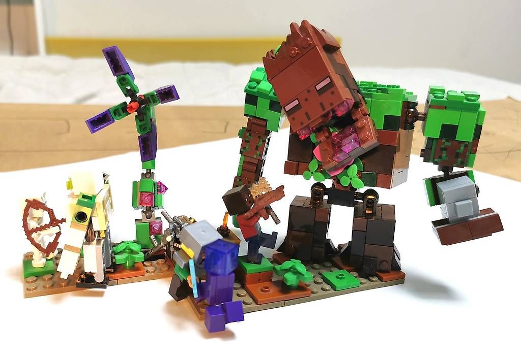 Lego Baukästen: Lego Minecraft 21176 – Gebraucht aus Golino von emi_6l62