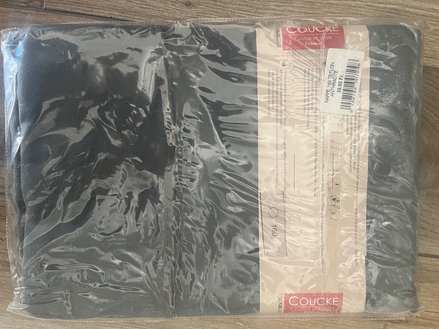 Coperte: Runde Tischedecke  Teflon 100%  Baumwolle - Grau - 160 cm – Nuovo e nell'imballaggio originale da Zürich venduto da Daria_Step 2