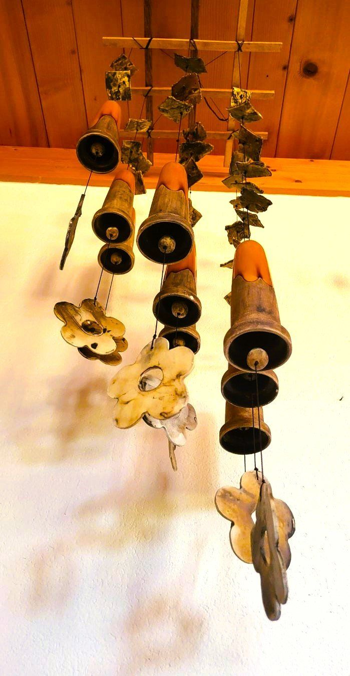 Glocken & Treicheln: Keramik Glocken Windspiel 178 cm lang – Gebraucht aus Schafhausen im Emmental von Herzrose 1