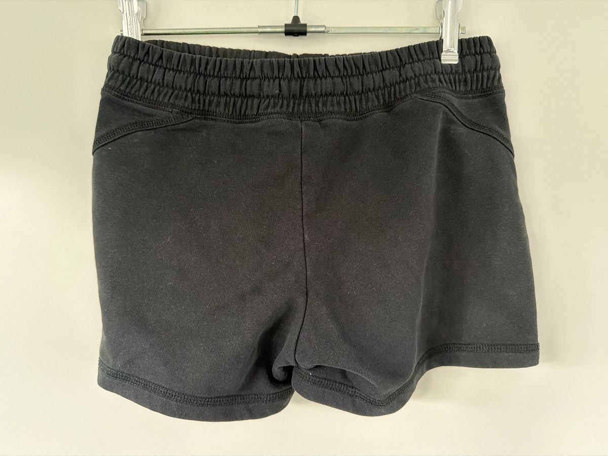 Pantaloni: Shorts – Usato da Waldstatt venduto da mbi_59sv 1