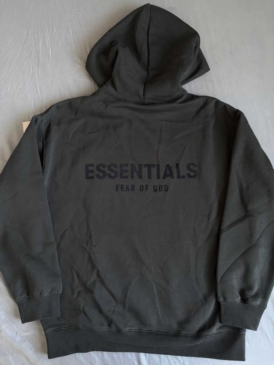 Fear of God Pullover & Sweatshirts: Sweat à capuche Essentials noir  – Neu (gemäss Beschreibung) aus Le Lignon von hzrl 3