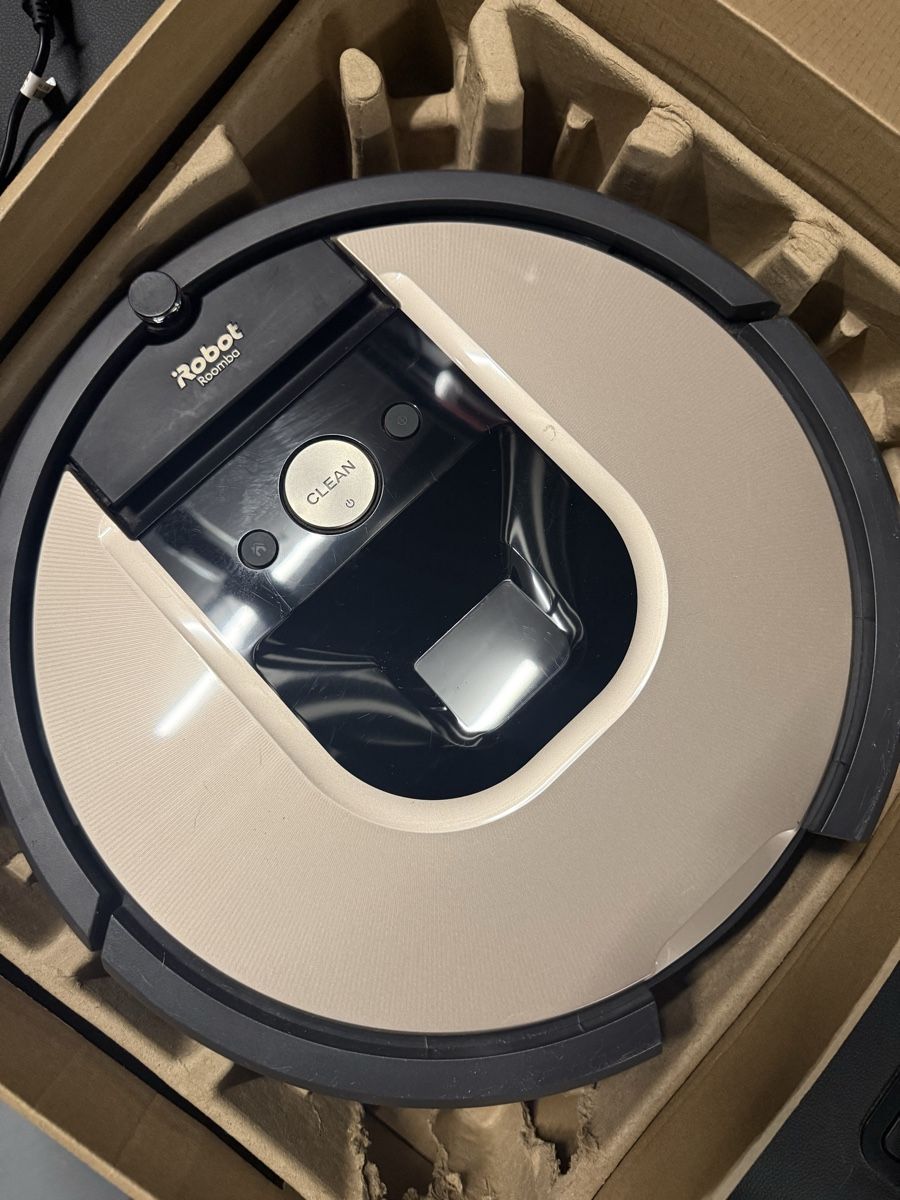 Irobot Aspirapolveri & Accessori: iRobot Roomba 976 – Usato da Genolier venduto da fan_6jww