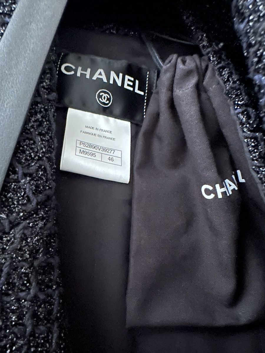 Chanel Cappotti: CHANEL Mantel – Nuovo e nell'imballaggio originale da Basel venduto da pat_ttq6 2